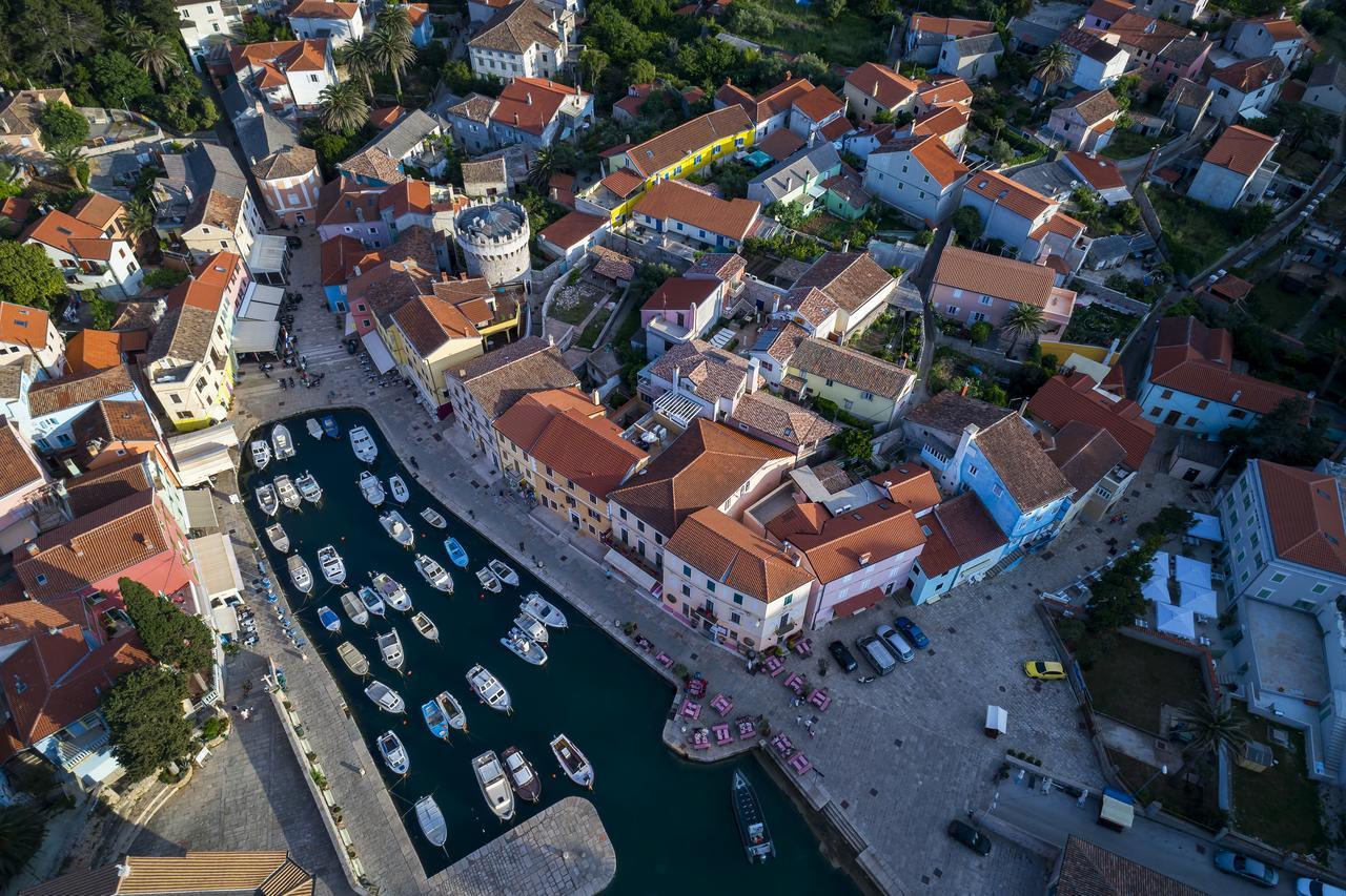 La Dolce Vita Residence Veli Losinj Luaran gambar